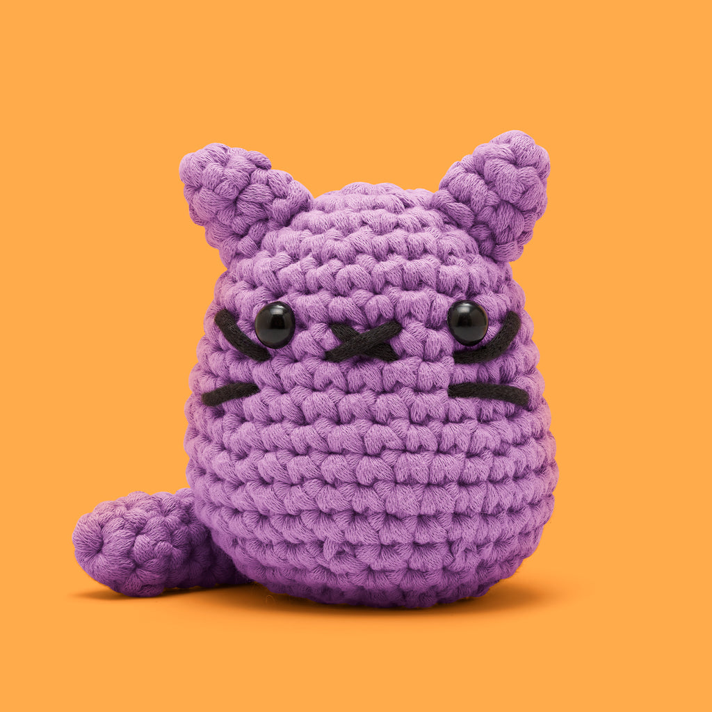 Salem the Halloween Cat Crochet Kit - Craft Kit Favorite