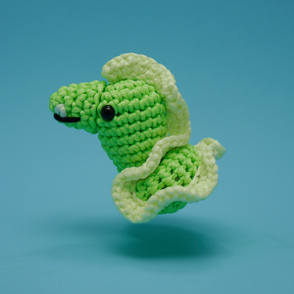 Murphy the Electric Eel Crochet Kit - Gift Creativity
