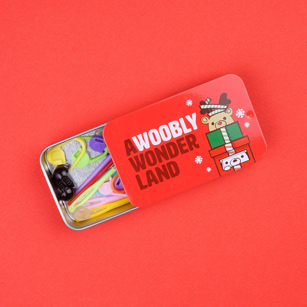 Woobly Wonderland Tin - Hook Included